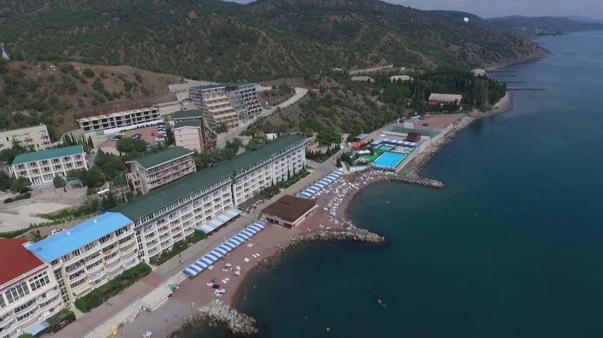 семидворье алушта